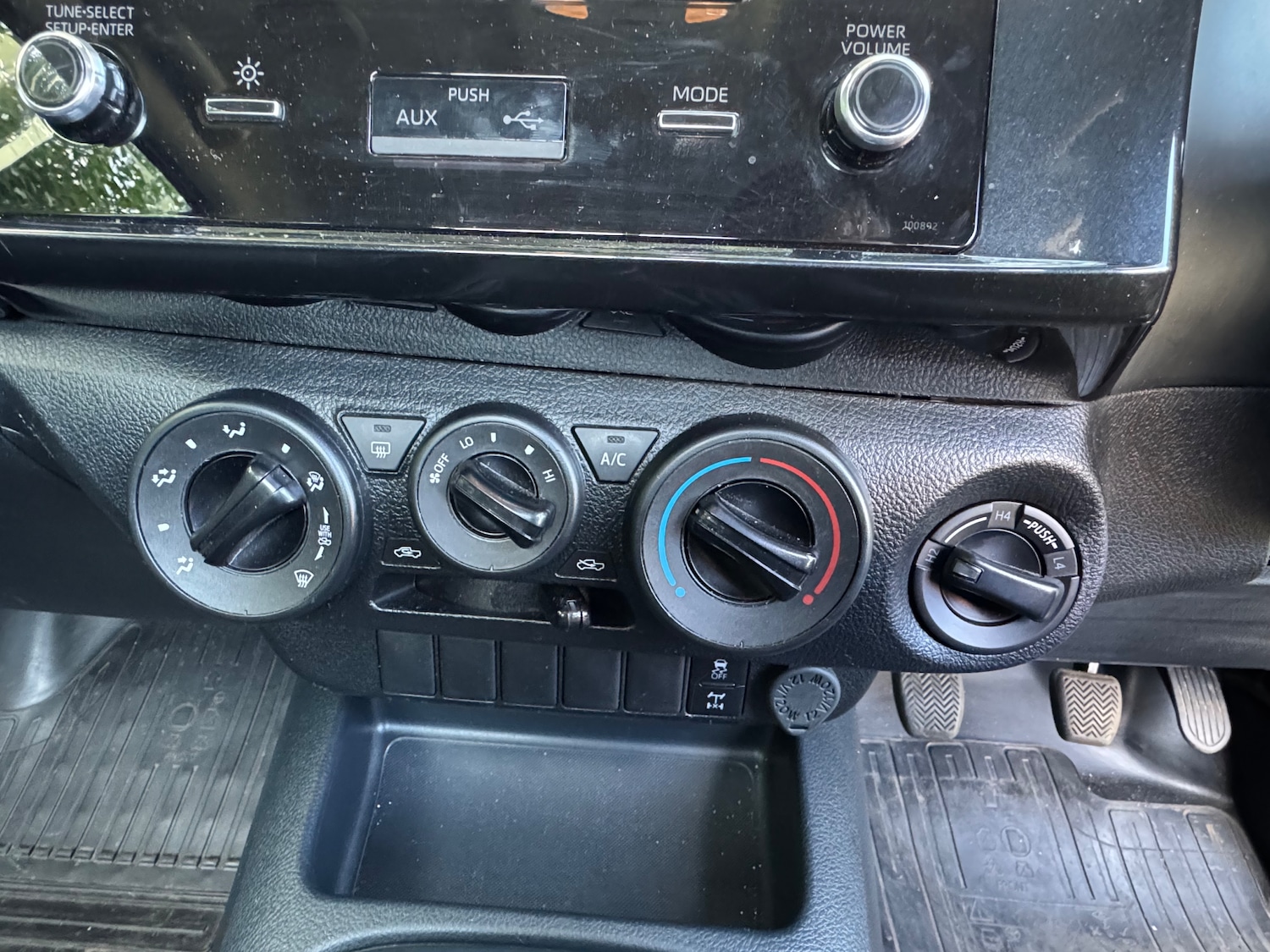 Used Toyota Hilux 2023 for sale - 77280531: Photo 13