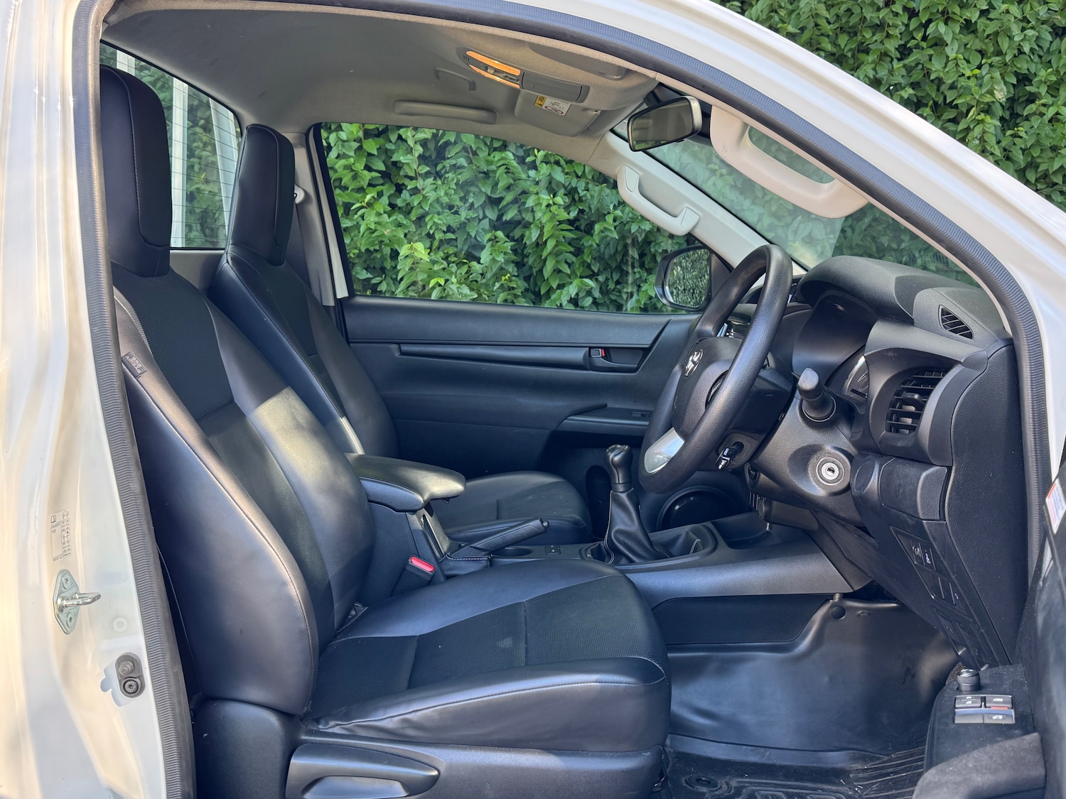 Used Toyota Hilux 2023 for sale - 77280531: Photo 8