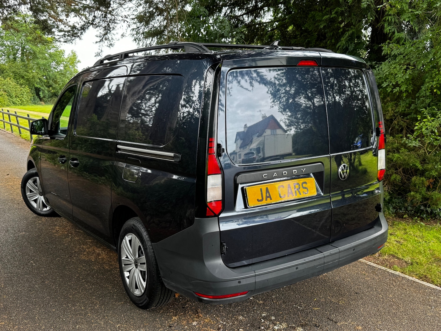 Used Volkswagen Caddy Maxi 2021 for sale - 77301668: Photo 4