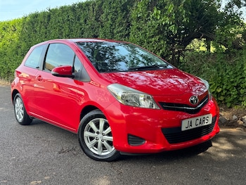 Used Toyota Yaris 2012 for sale - 78683178: Photo