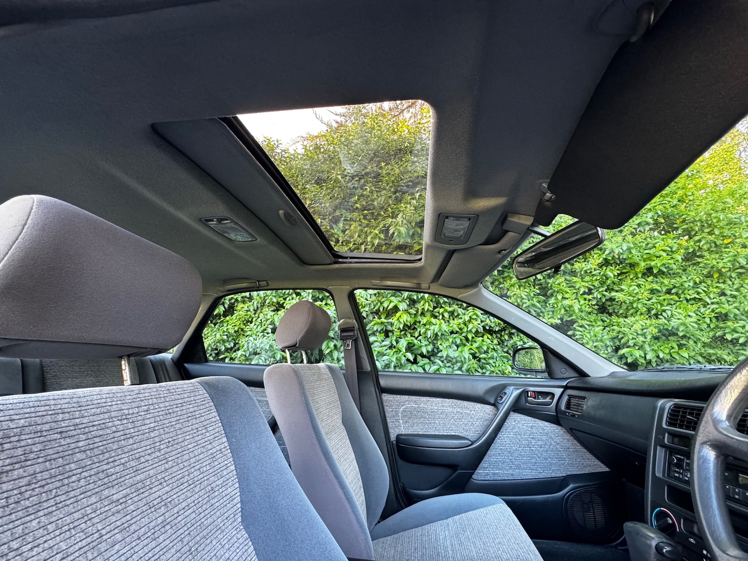 Used Toyota Carina E 1994 for sale - 77301663: Photo 10