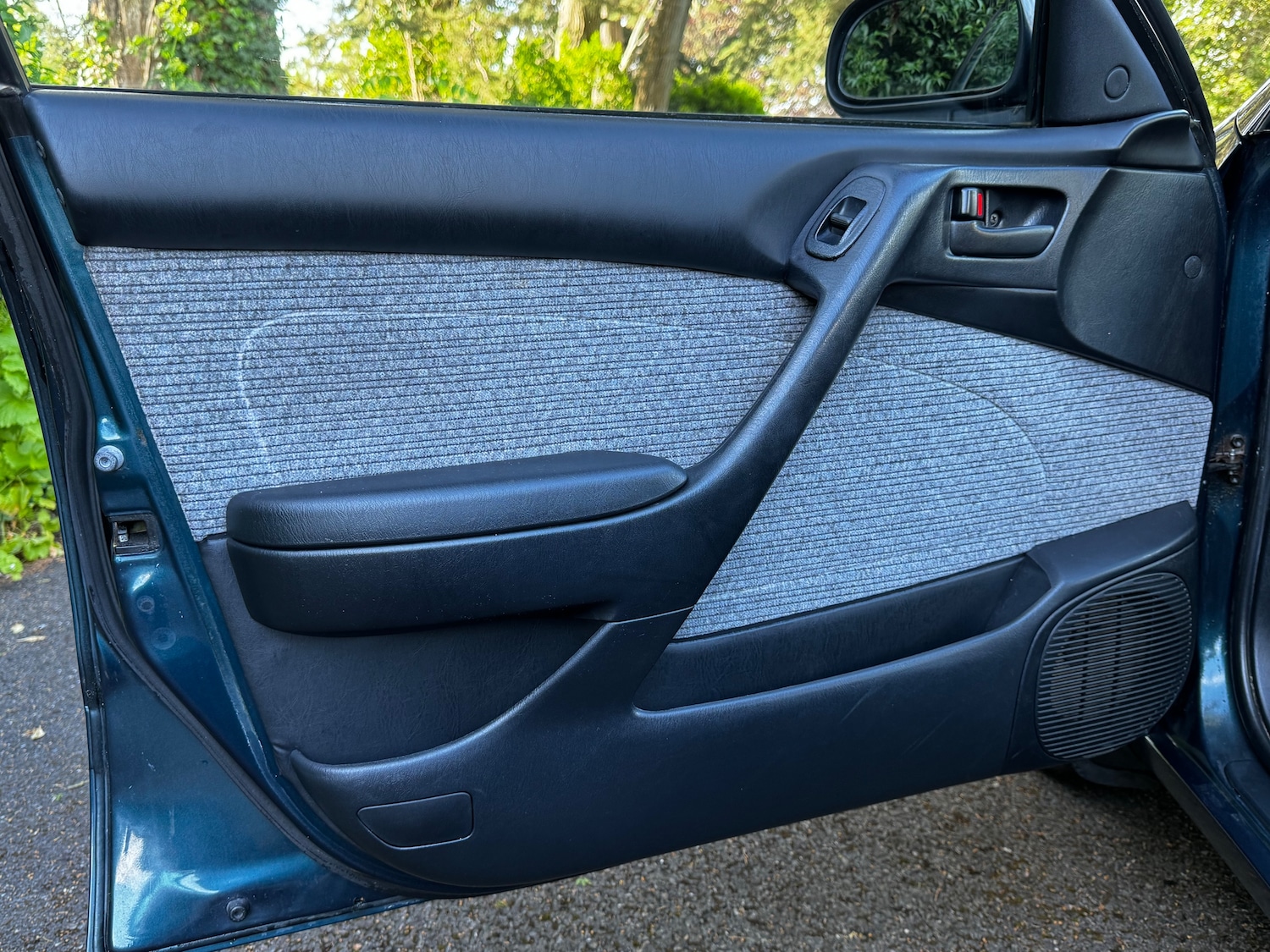 Used Toyota Carina E 1994 for sale - 77301663: Photo 15