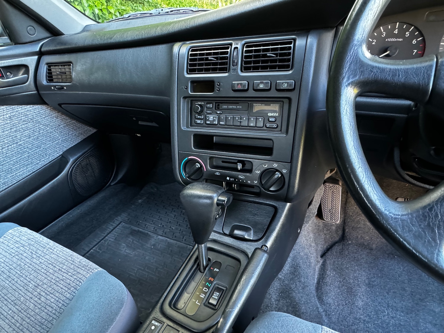 Used Toyota Carina E 1994 for sale - 77301663: Photo 20