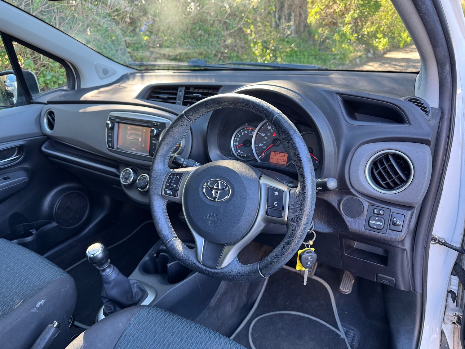 Used Toyota Yaris 2012 for sale - 78122250: Photo 6