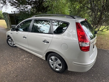 Used Hyundai i30 2012 for sale - 77293572: Photo