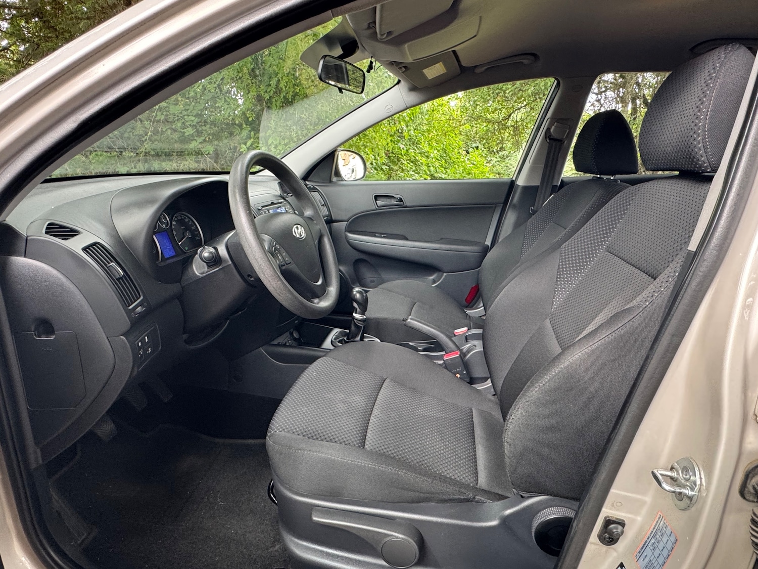 Used Hyundai i30 2012 for sale - 77293572: Photo 8