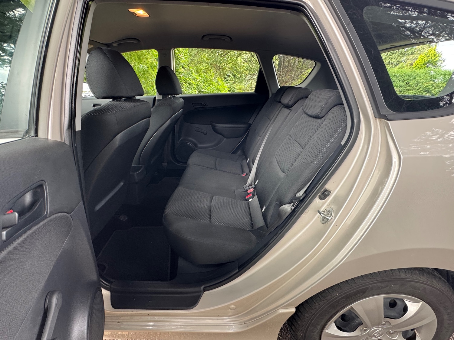 Used Hyundai i30 2012 for sale - 77293572: Photo 9