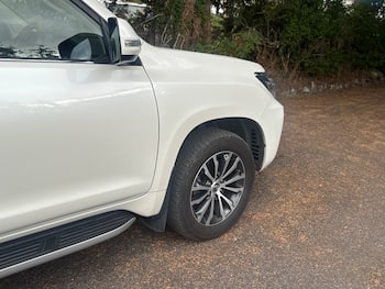 Used Toyota Land Cruiser 2023 for sale - 79729050: Photo
