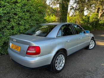 Used Audi A4 2000 for sale - 77301673: Photo