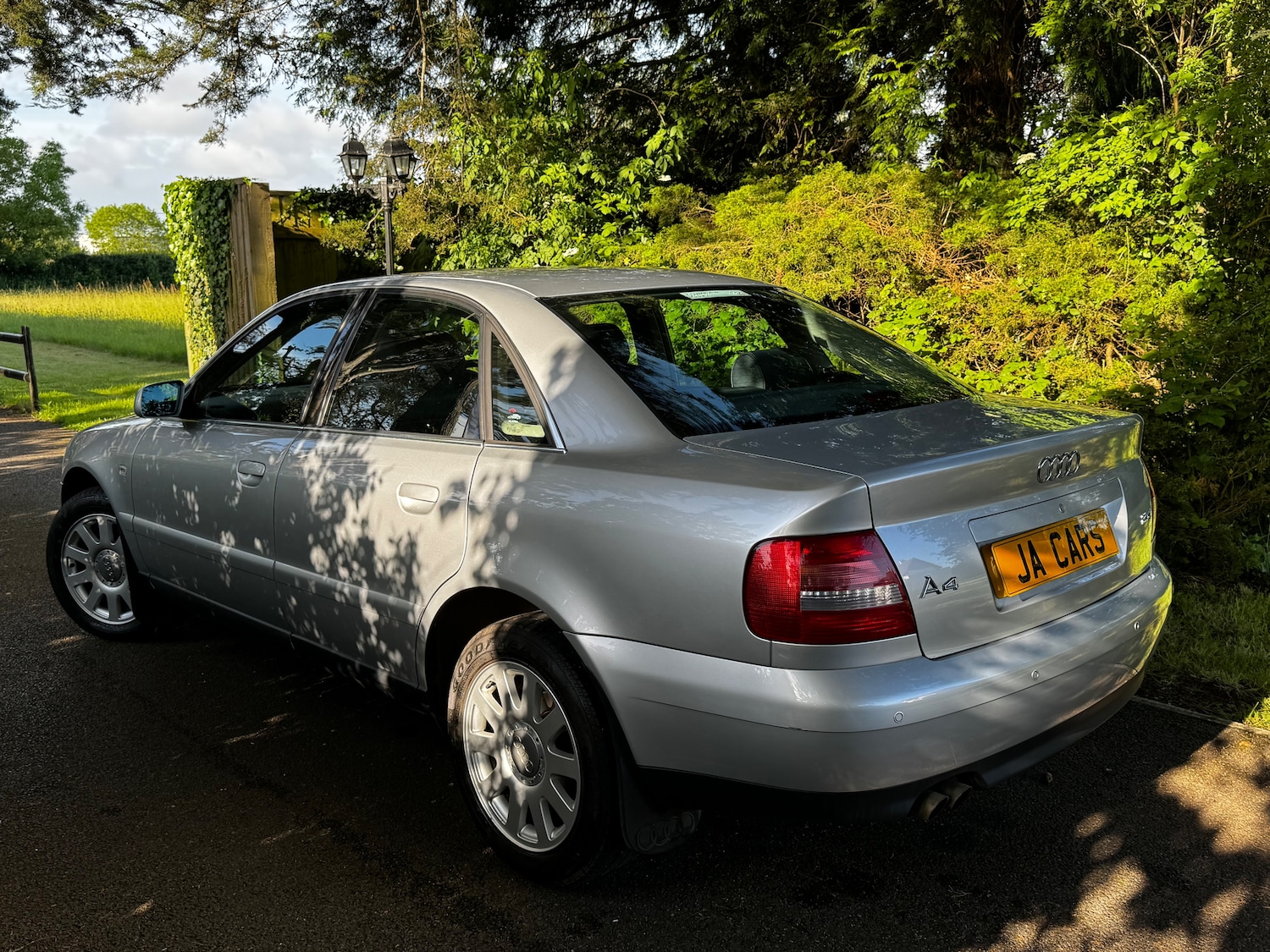 Used Audi A4 2000 for sale - 77301673: Photo 4