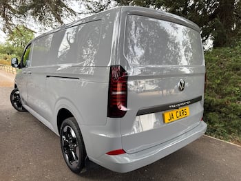 Used Volkswagen Transporter 2026 for sale - 79651780: Photo