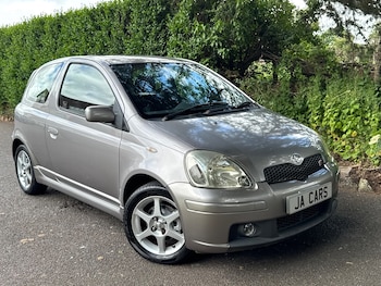 Used Toyota Yaris 2004 for sale - 79171086: Photo