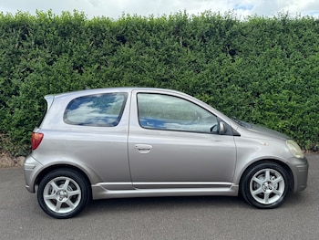 Used Toyota Yaris 2004 for sale - 79171086: Photo