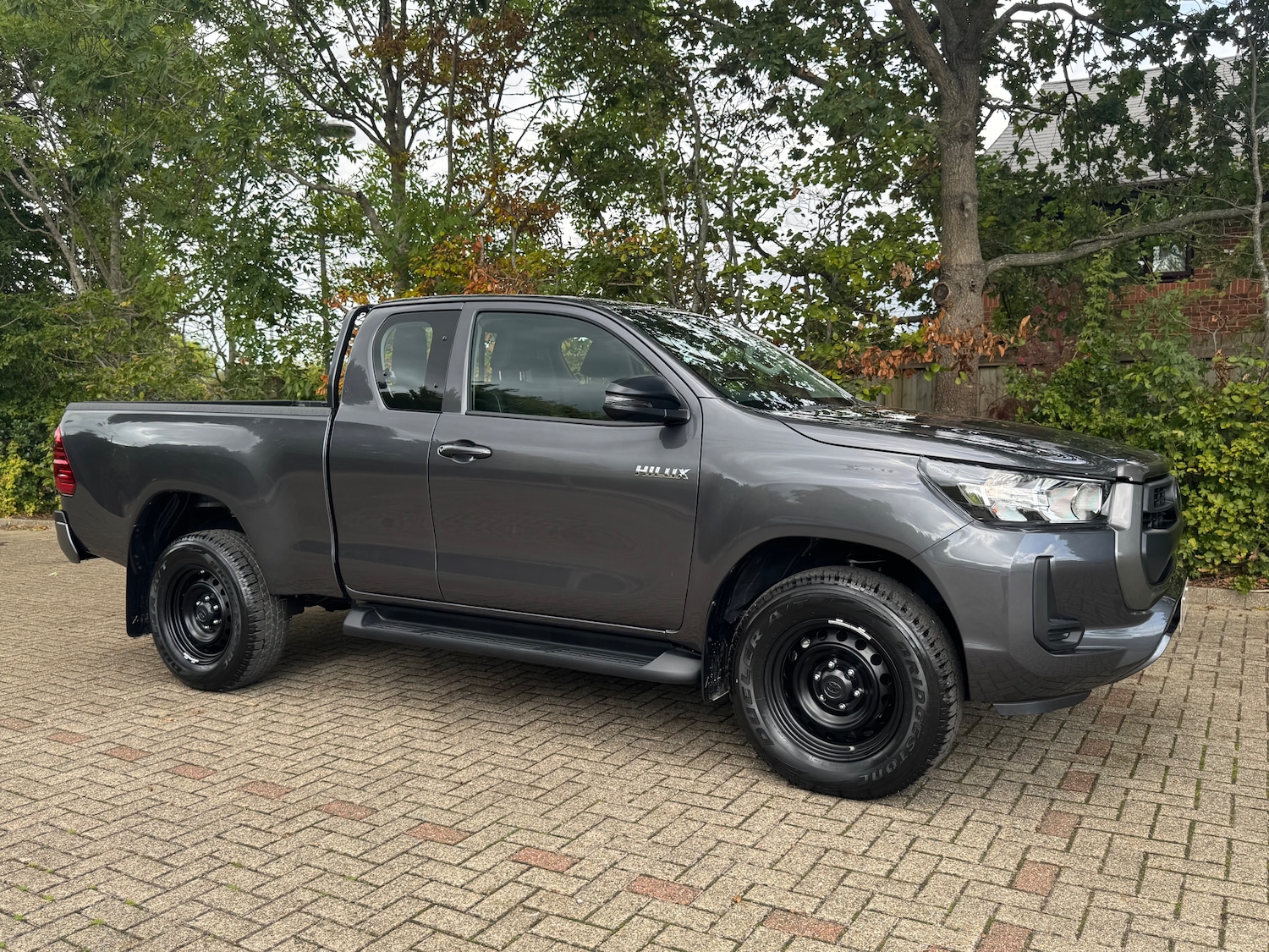 Used Toyota Hilux for sale - 77280532: Photo 1