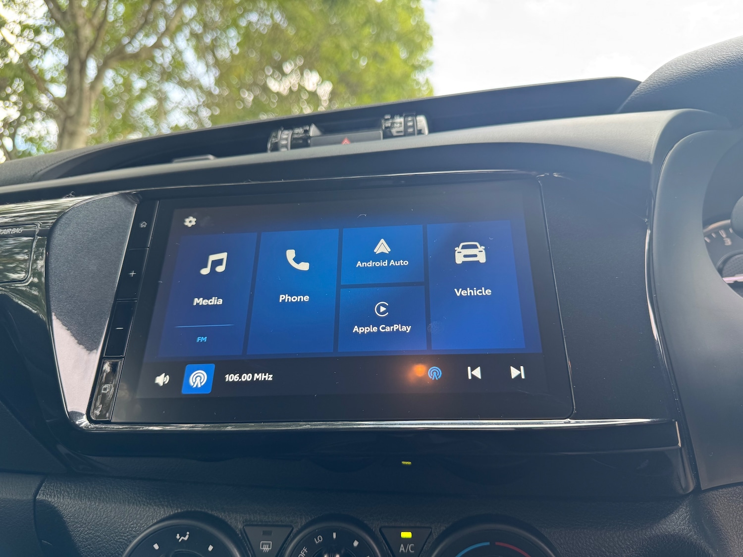 Used Toyota Hilux for sale - 77280532: Photo 20