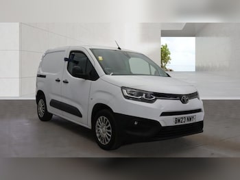 Used Toyota ProAce 2023 for sale - 79563053: Photo