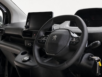 Used Peugeot Partner 2021 for sale - 79359275: Photo