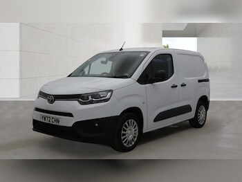 Used Toyota ProAce 2023 for sale - 79359316: Photo