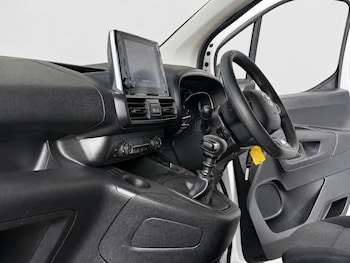 Used Toyota ProAce 2022 for sale - 79409731: Photo