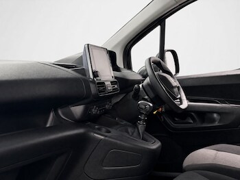 Used Peugeot Partner 2023 for sale - 79359288: Photo