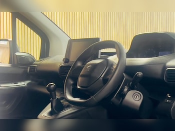 Used Peugeot Partner 2021 for sale - 75548750: Photo