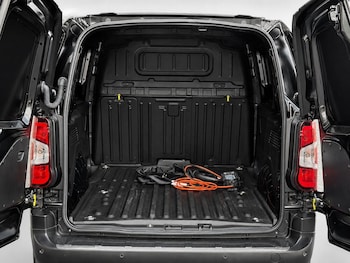 Used Toyota ProAce 2023 for sale - 79482082: Photo
