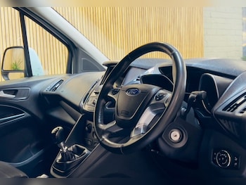Used Ford Transit Connect 2017 for sale - 75503750: Photo
