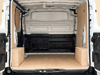 Used Renault Trafic 2023 for sale - 79518696: Photo