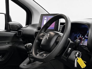 Used Citroen Berlingo 2021 for sale - 79359269: Photo