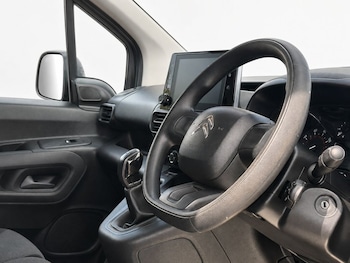 Used Citroen Berlingo 2019 for sale - 79409729: Photo