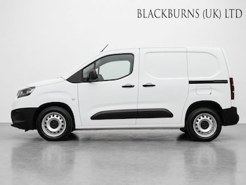Used Toyota ProAce 2022 for sale - 79359257: Photo