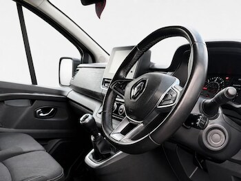 Used Renault Trafic 2024 for sale - 79359266: Photo