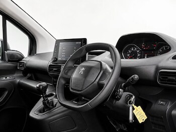 Used Peugeot Partner 2023 for sale - 79359291: Photo