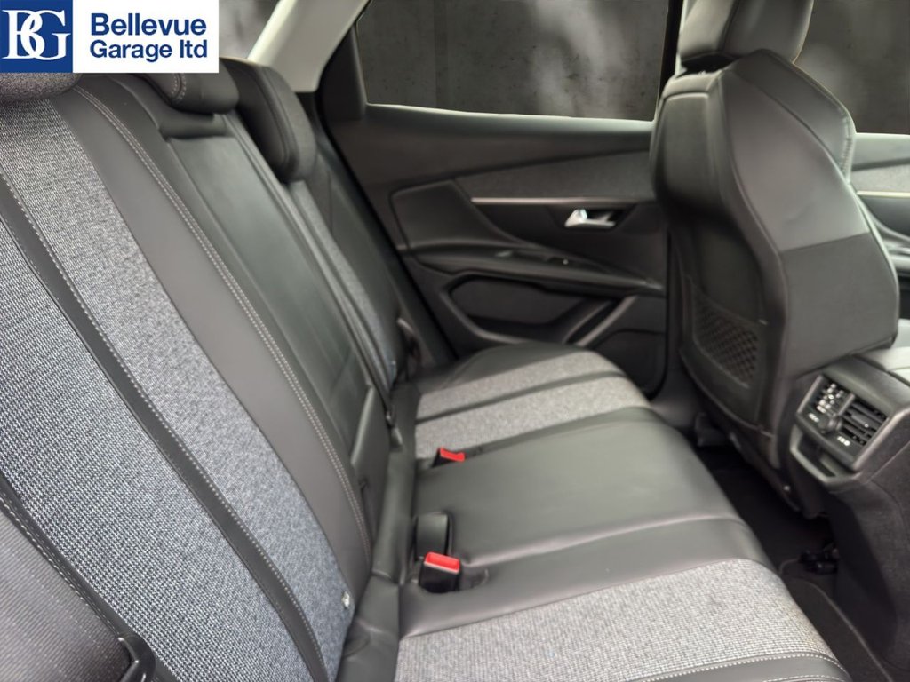 Used Peugeot 3008 2018 for sale - 76879030: Photo 32