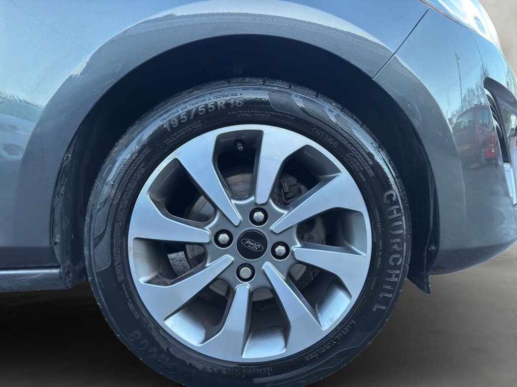 Used Ford Fiesta 2017 for sale - 76879027: Photo 43