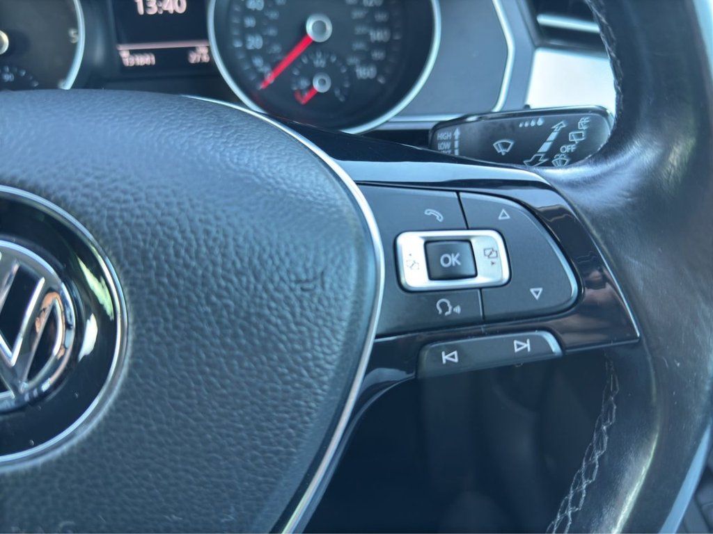 Used Volkswagen Passat 2015 for sale - 76910417: Photo 25