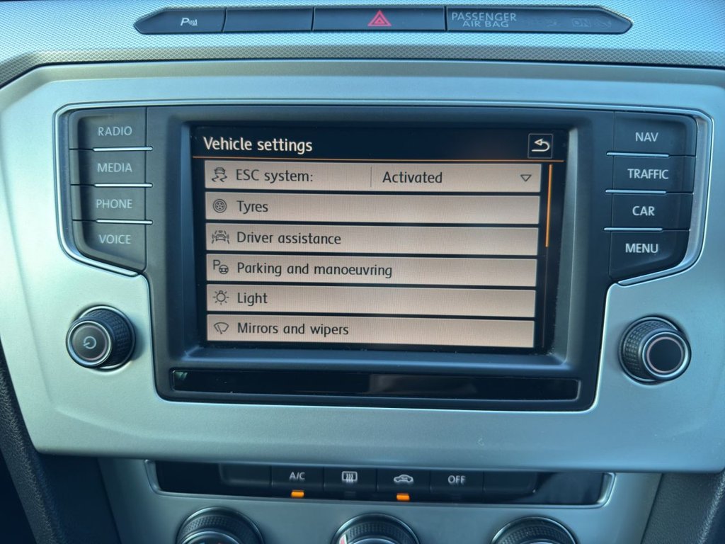 Used Volkswagen Passat 2015 for sale - 76910417: Photo 33