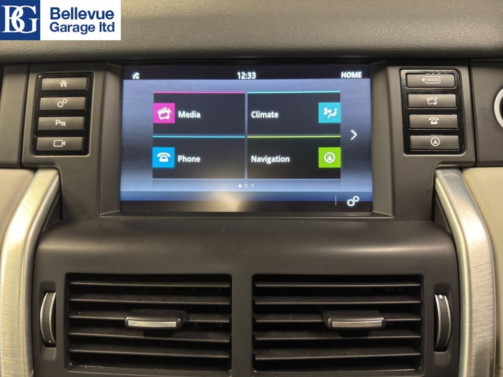 Used Land Rover Discovery Sport 2017 for sale - 76879067: Photo 16