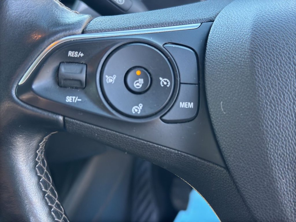 Used Vauxhall Crossland 2021 for sale - 77236345: Photo 37