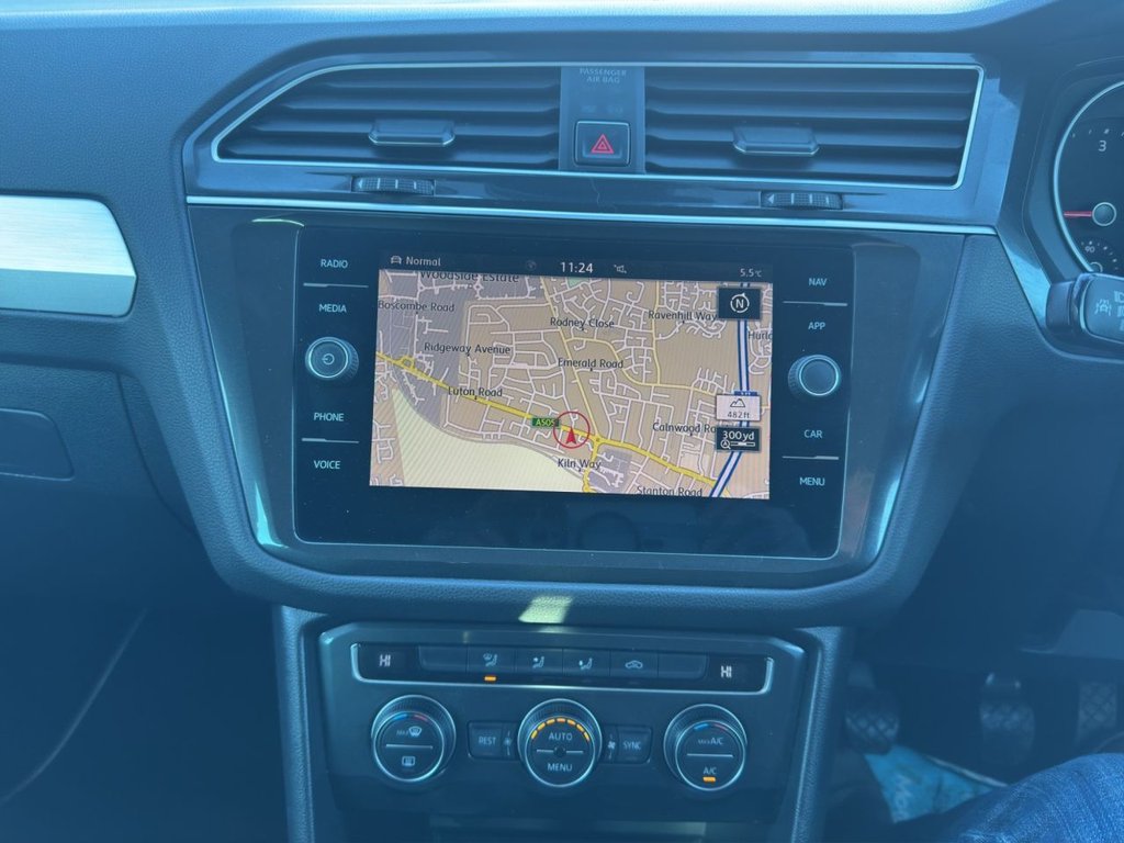 Used Volkswagen Tiguan 2017 for sale - 77048938: Photo 33