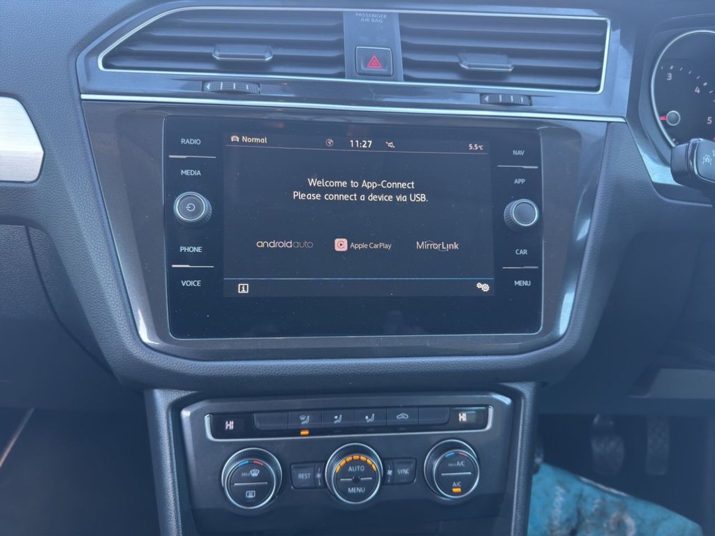 Used Volkswagen Tiguan 2017 for sale - 77048938: Photo 37