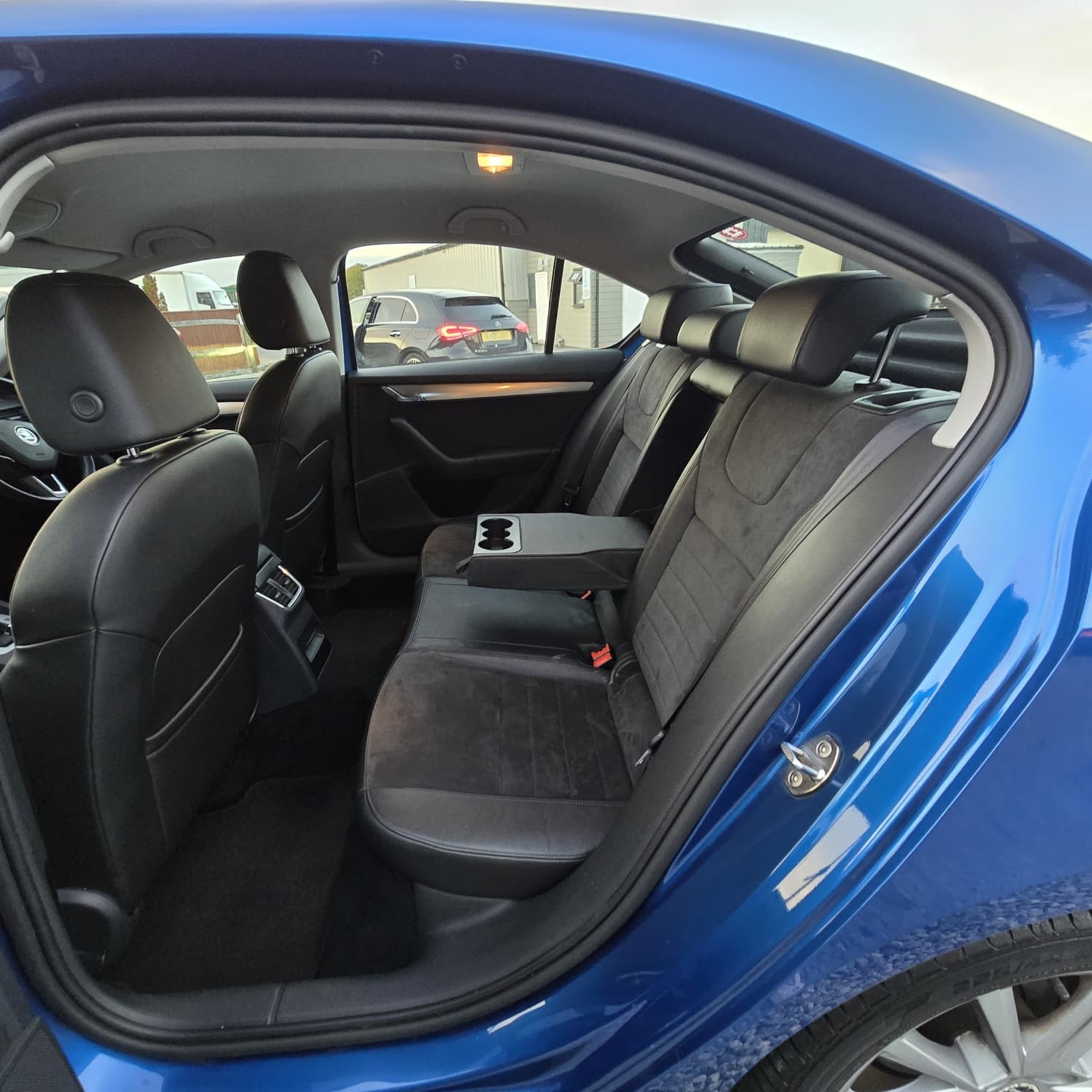 Used Skoda Octavia 2015 for sale - 76263029: Photo 11