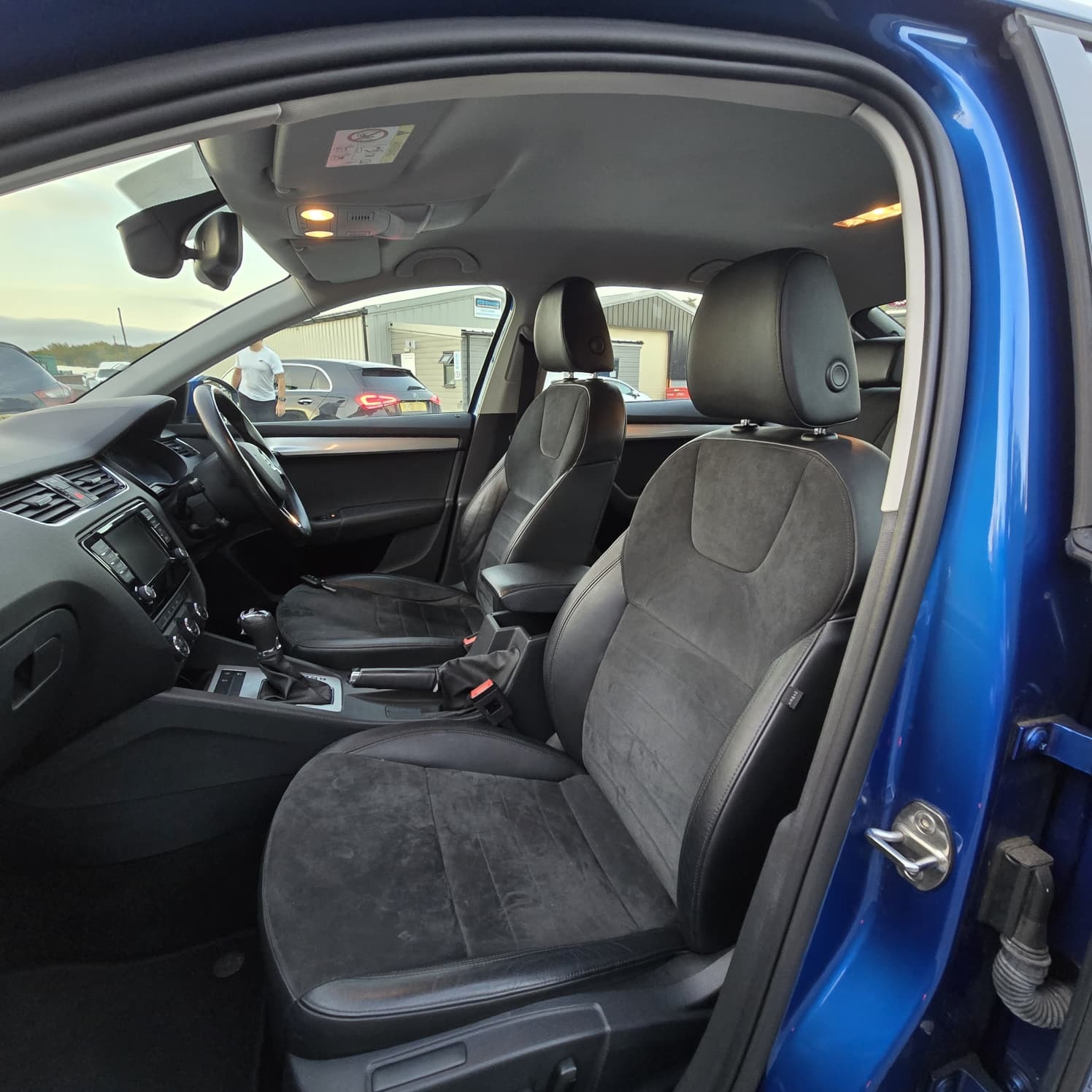 Used Skoda Octavia 2015 for sale - 76263029: Photo 12