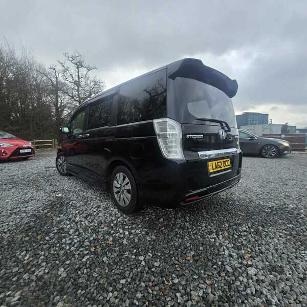 Used Honda Stepwagon 2025 for sale - 77038633: Photo 2