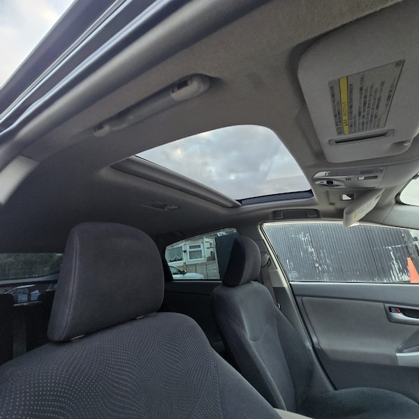 Used Toyota Prius 2010 for sale - 76199624: Photo 19