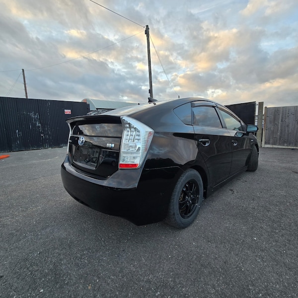 Used Toyota Prius 2010 for sale - 76199624: Photo 8