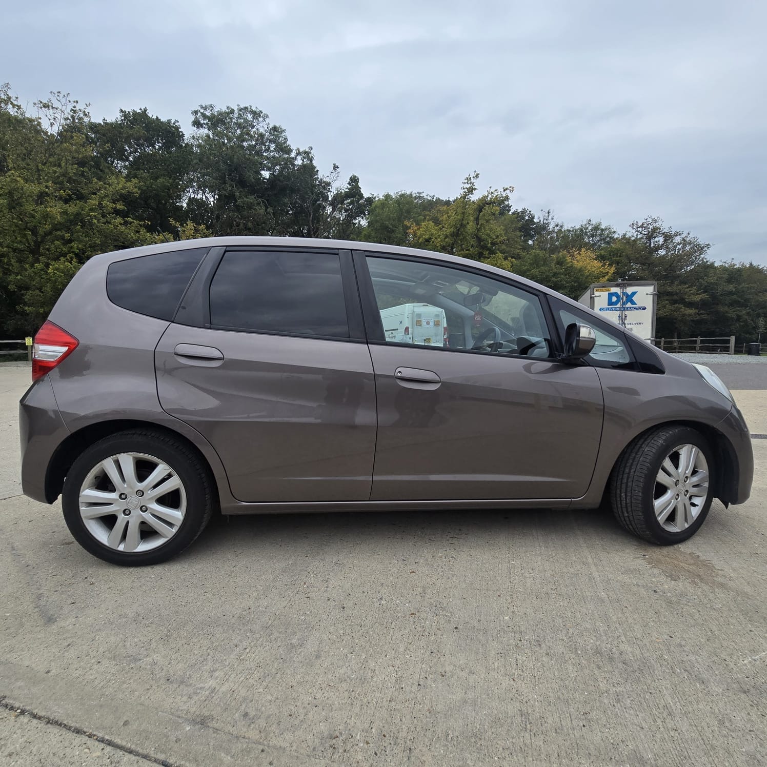 Used Honda Jazz 2014 for sale - 76196739: Photo 7