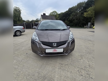 Used Honda Jazz 2014 for sale - 76519272: Photo