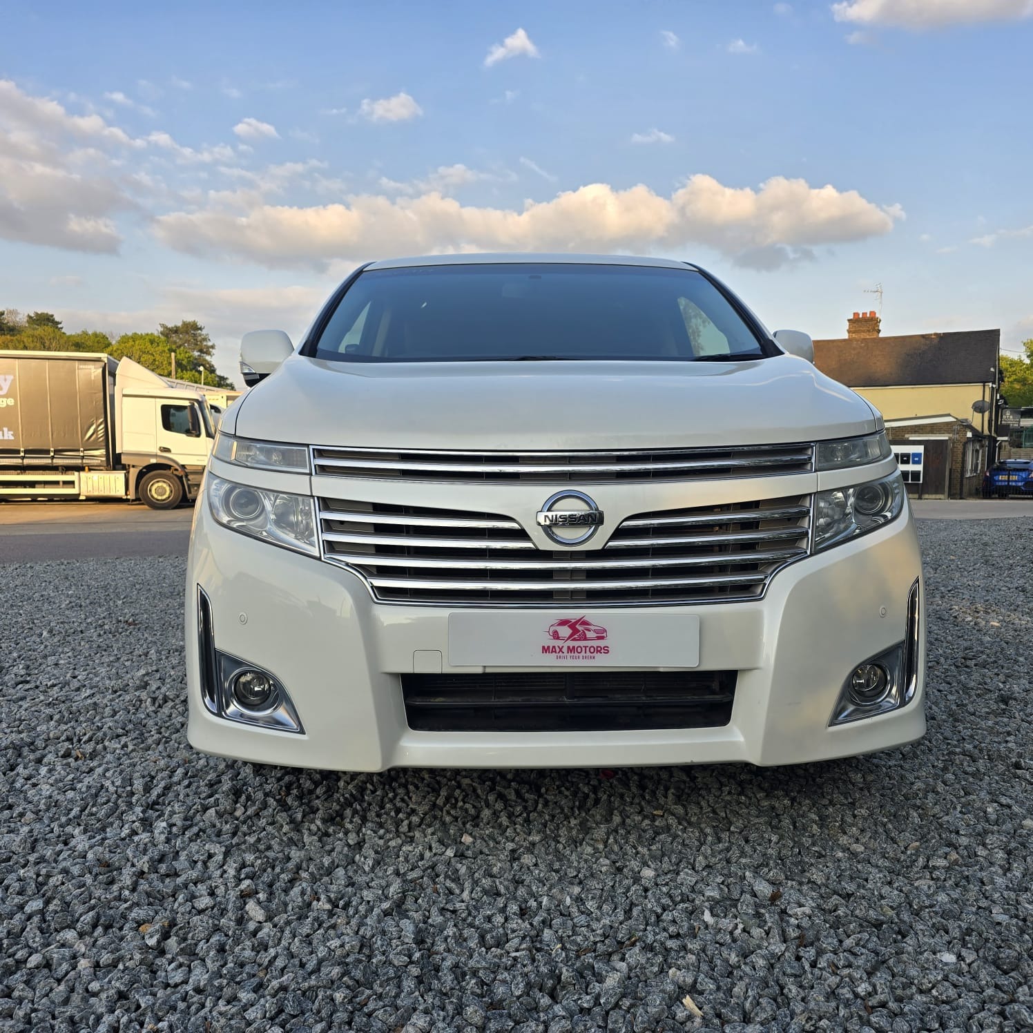 Used Nissan Elgrand 2025 for sale - 76199617: Photo 4