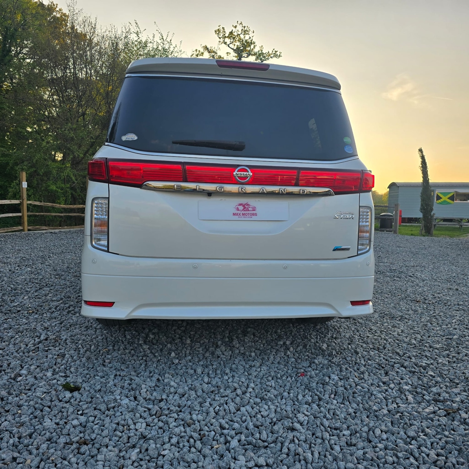 Used Nissan Elgrand 2025 for sale - 76199617: Photo 8